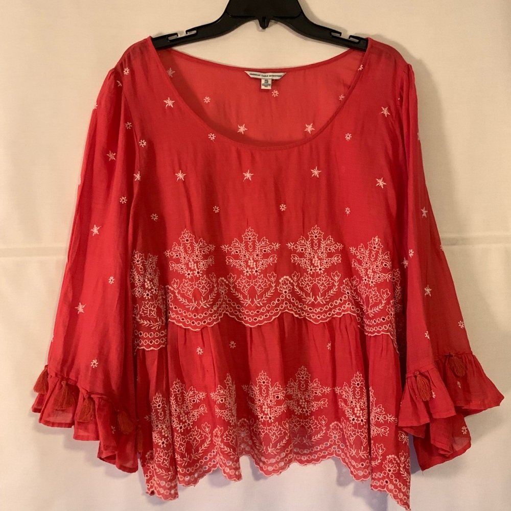 American Eagle Flowy Top